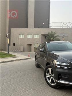 جێنسس GV80